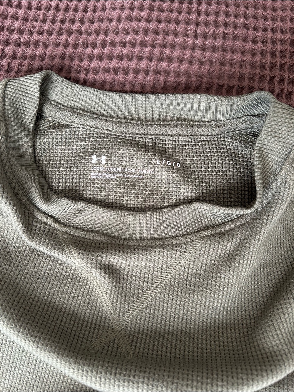 Under Armour Men’s Long-Sleeve Performance Tops - Navy, Olive & Light Green - Picture 4 of 4